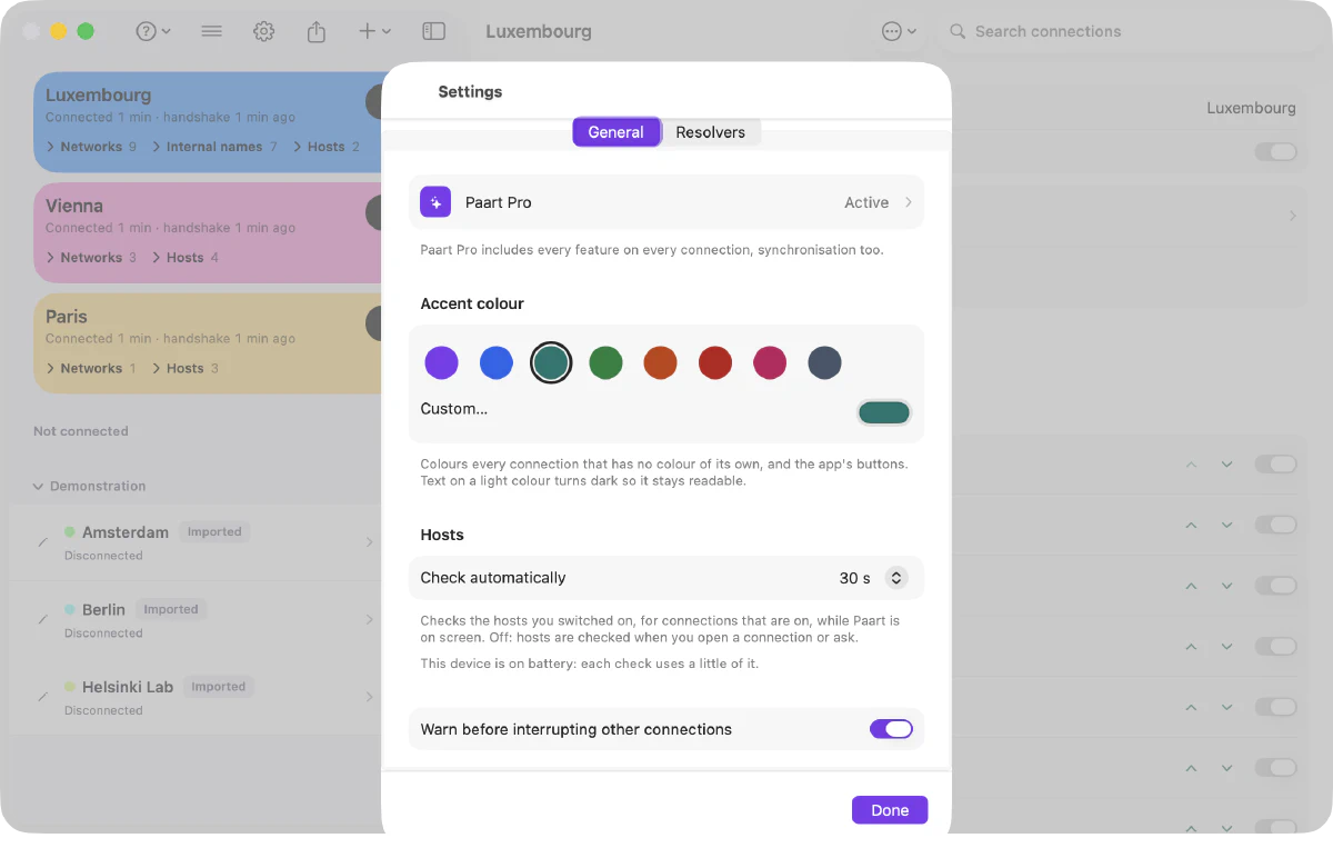 Paart Settings on a Mac: Paart Pro active, an Accent colour palette with teal selected, and hosts checked automatically every 30 s; behind it, connections in their own colours.